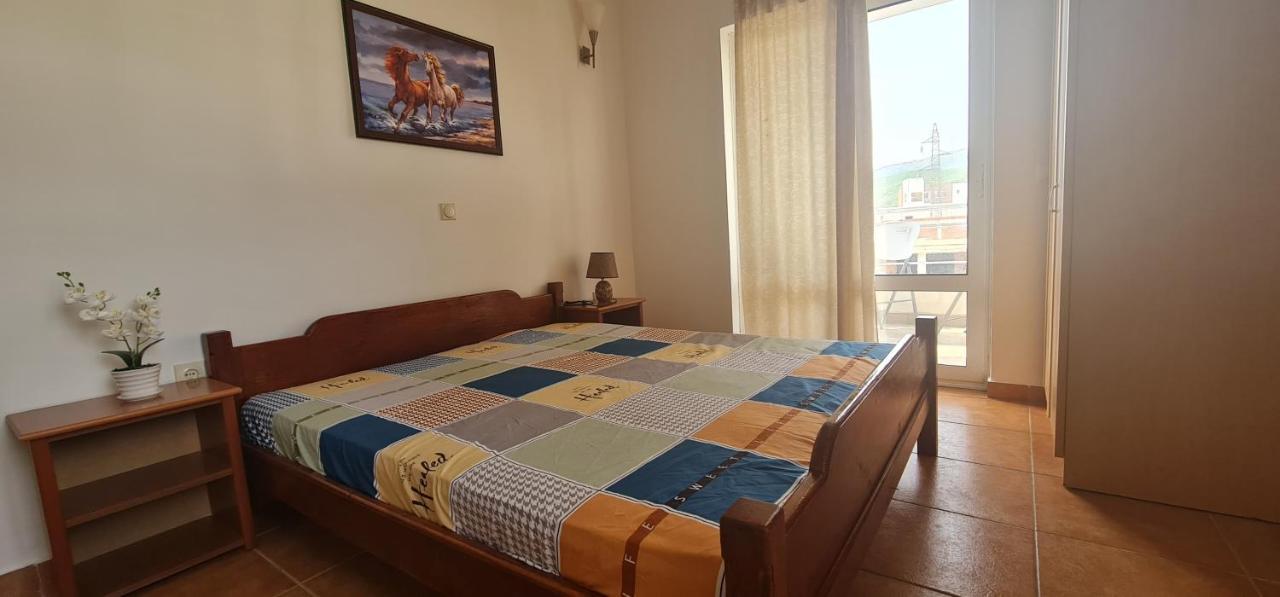 Meti Apartments Ulcinj Buitenkant foto