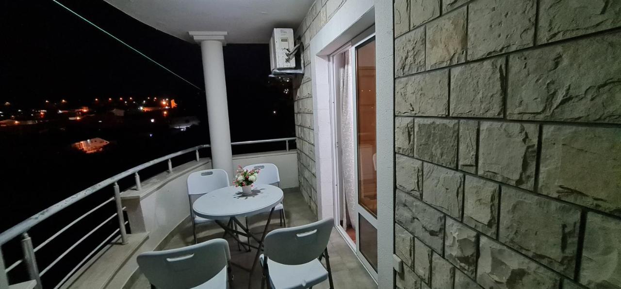 Meti Apartments Ulcinj Buitenkant foto