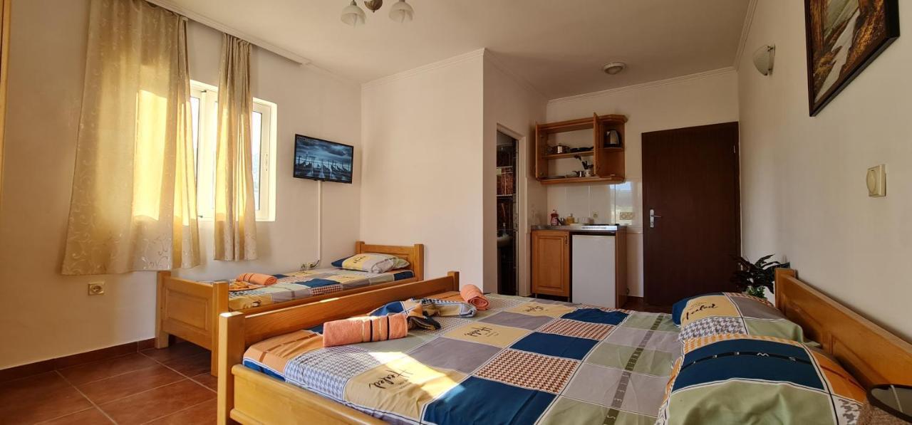 Meti Apartments Ulcinj Buitenkant foto