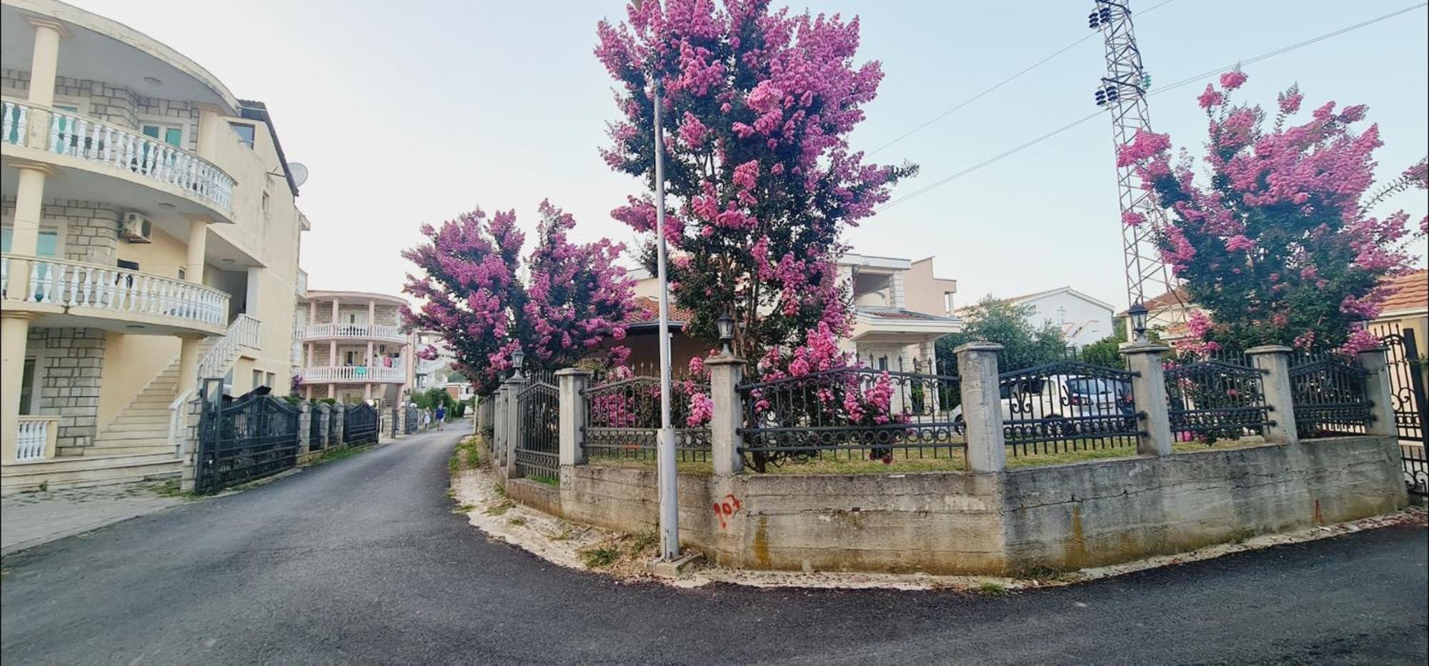 Meti Apartments Ulcinj Buitenkant foto